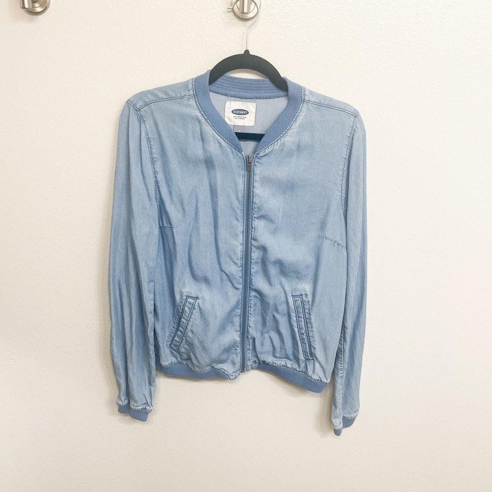 Old Navy Chambray Jacket size M